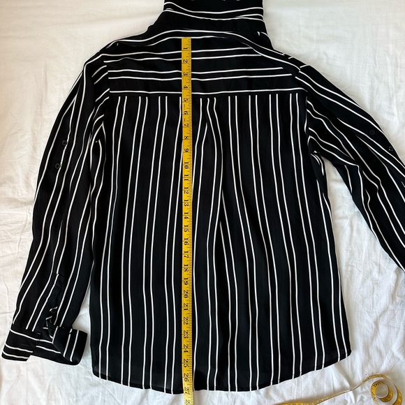 Express black white stripe button down shirt - Picture 3 of 5